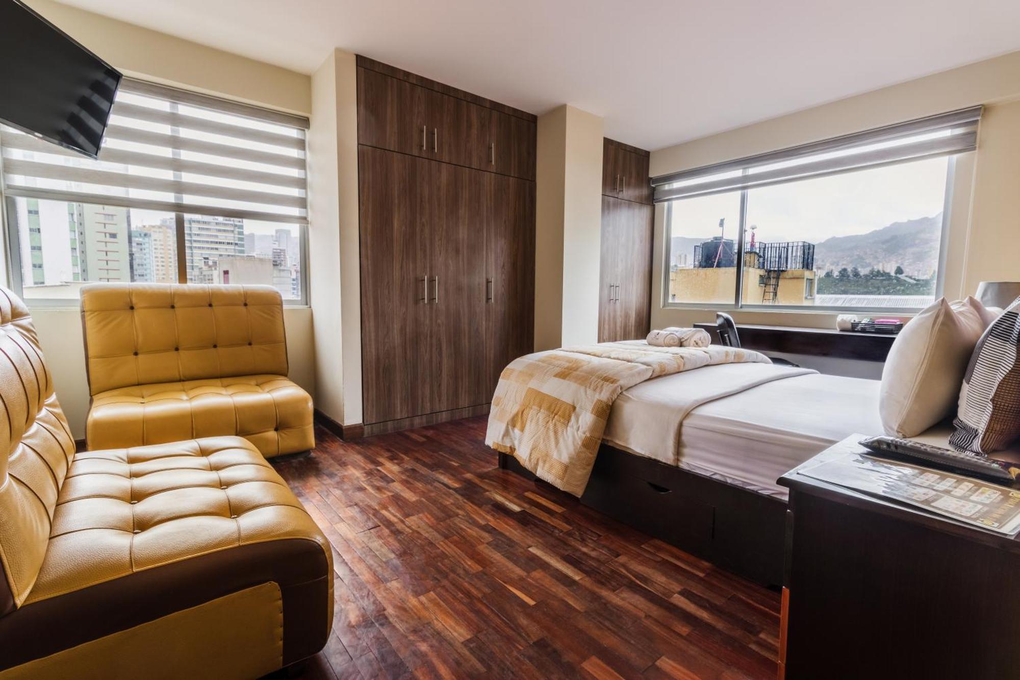 Luxstone Executive & Suites La Paz Esterno foto